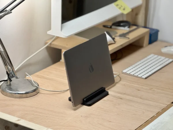 Vertical Macbook stand