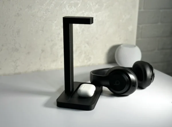 Headphone stand - headset holder with tray
